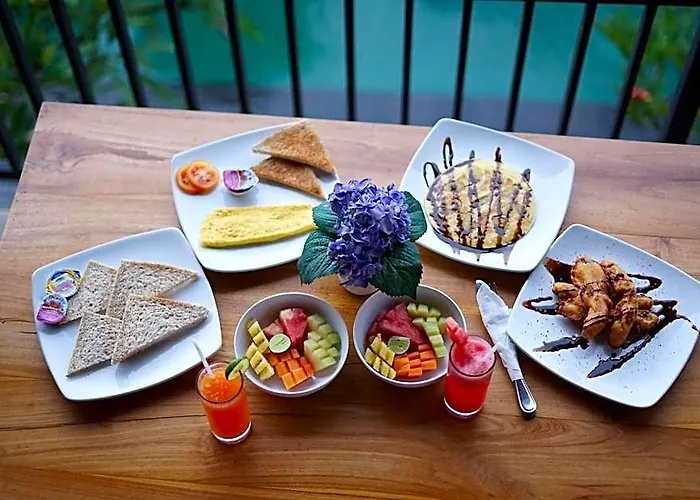 Hotel Dewi Sri Private 4*